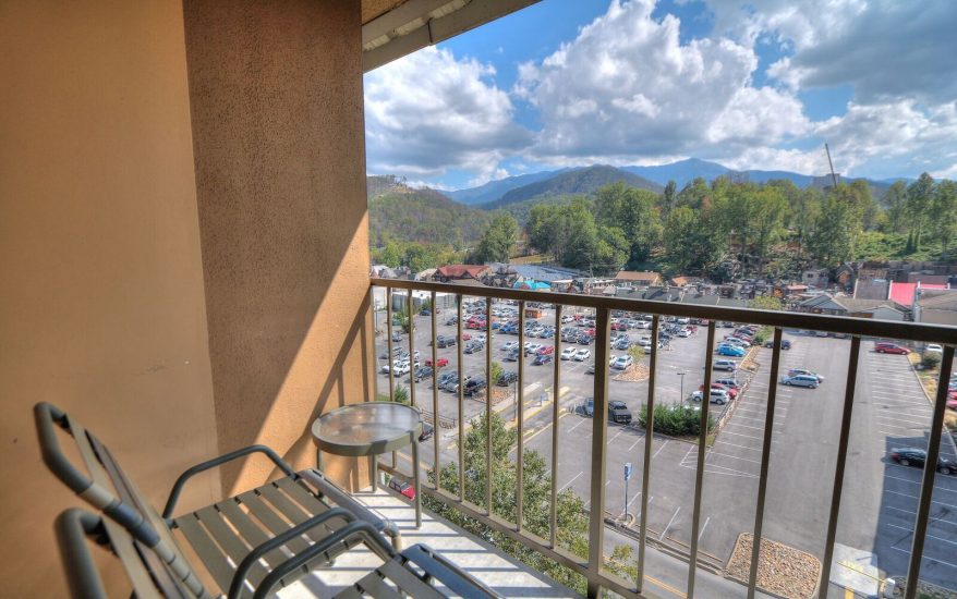 Top 4 Things You Will Love About The Location Of Our Gatlinburg Hotel 5079