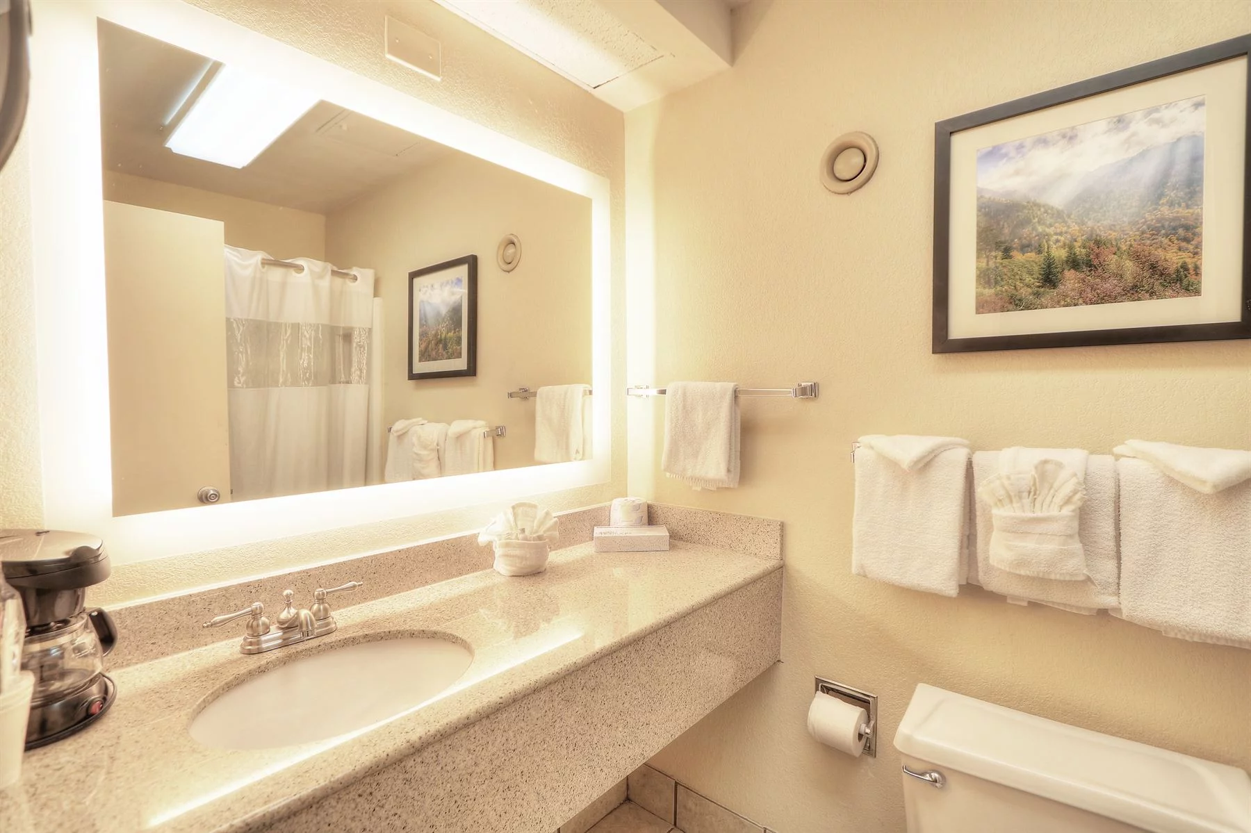 Top 5 Reasons Why Families Love Staying In Our Gatlinburg Suites