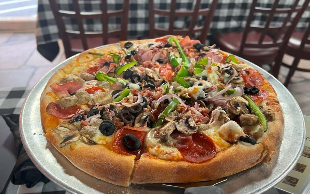 Luigi’s Pizza – a Classic Pizza Joint in the Heart of Gatlinburg