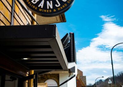 Smokin' Banjo sign