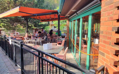 A Laid-Back Lunch at Tom & Earl’s Back Alley Grill